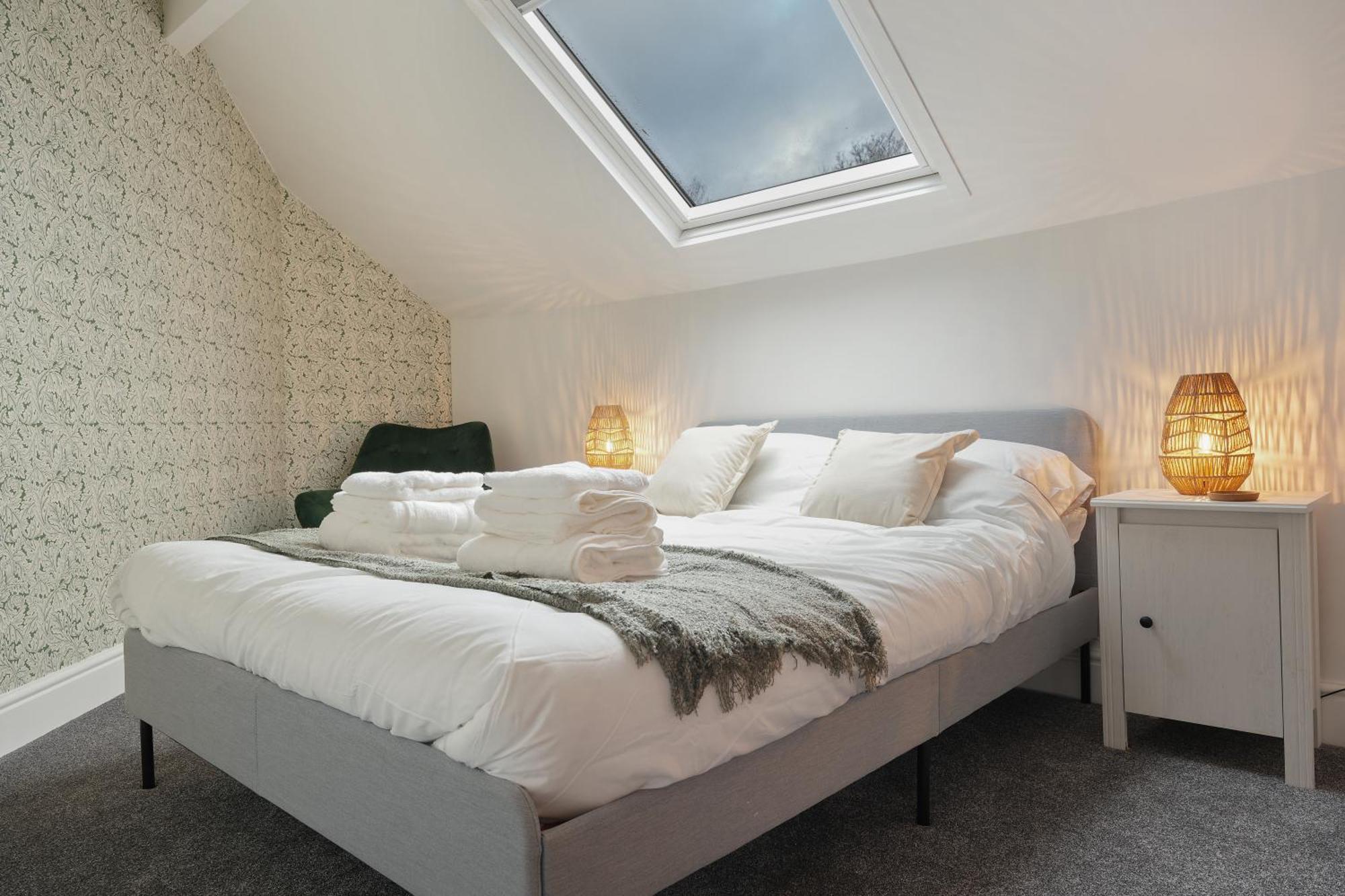 Sheffield Apt, Free Parking, Perfect For Workers *
