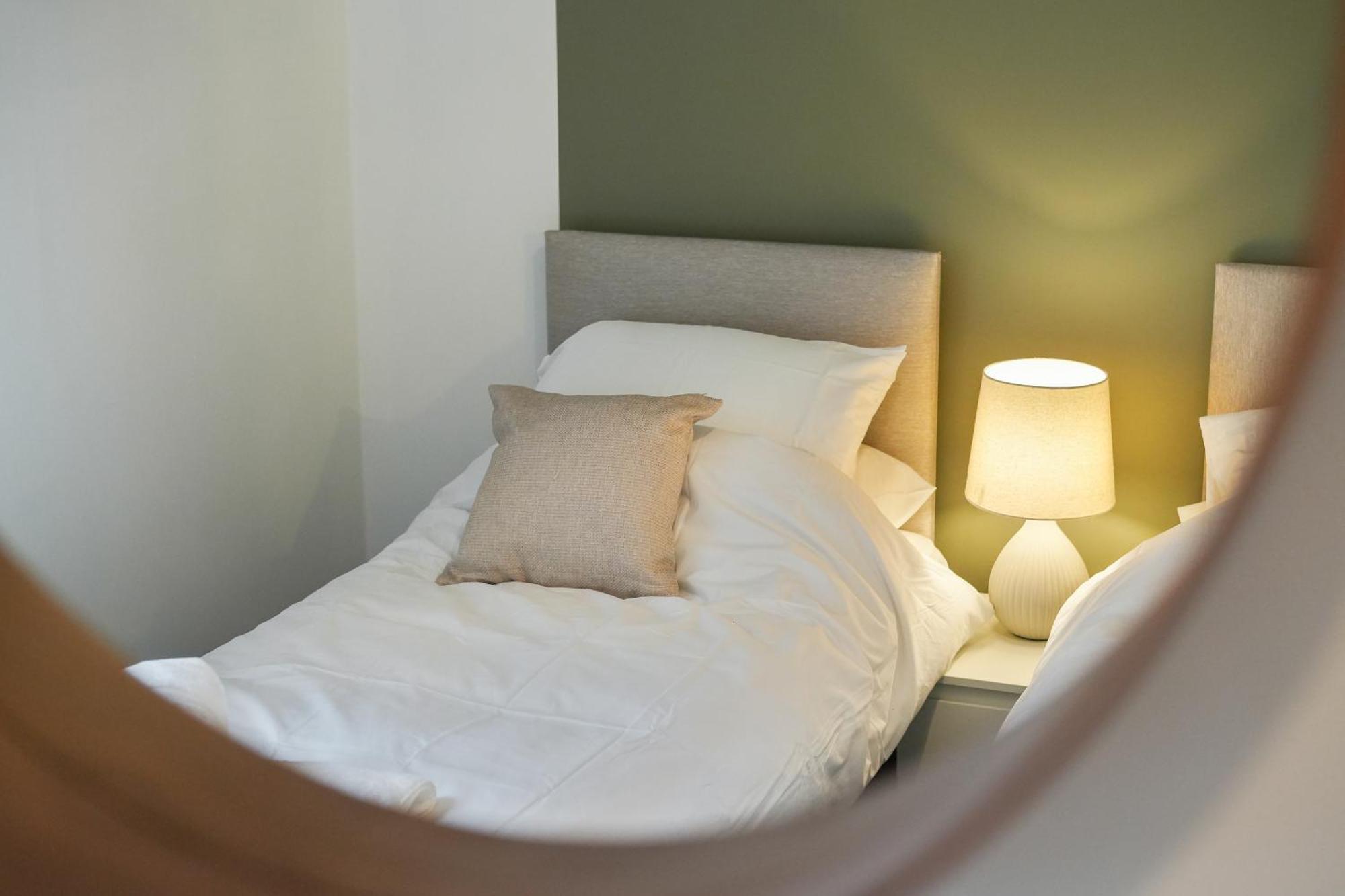 Sheffield Apt, Free Parking, Perfect For Workers * Stannington (Yorkshire)